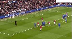 1709988198397018305.gif mun eve 2.gif